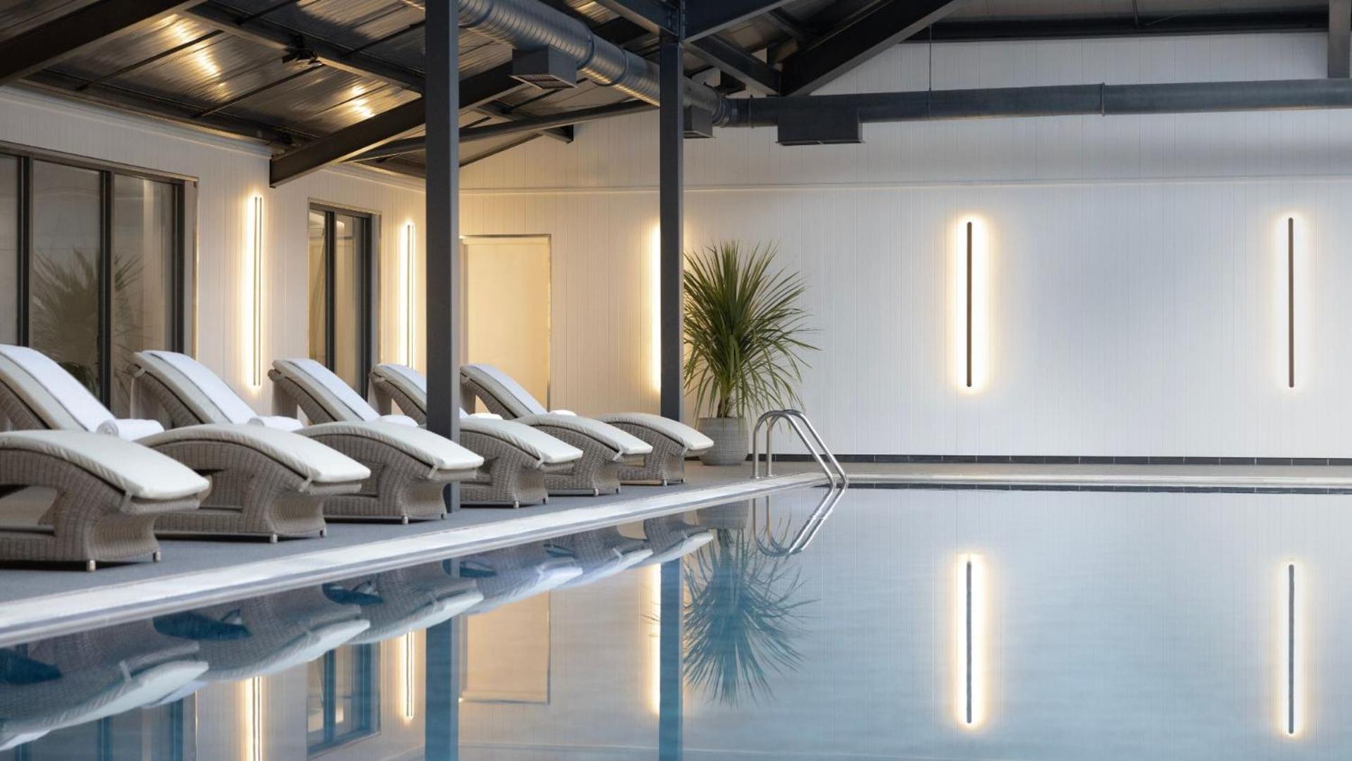 Mar Hall Golf & Spa Resort Bishopton  Zewnętrze zdjęcie The swimming pool at the hotel